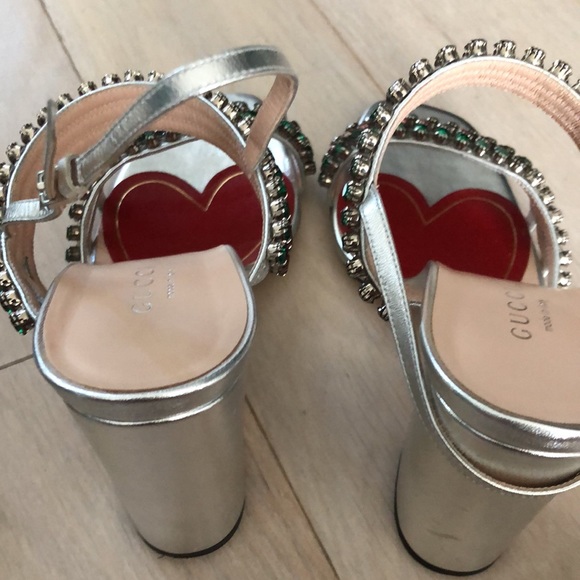 Gucci Silver Bertie Leather with Crystals Sandals - Picture 8 of 12